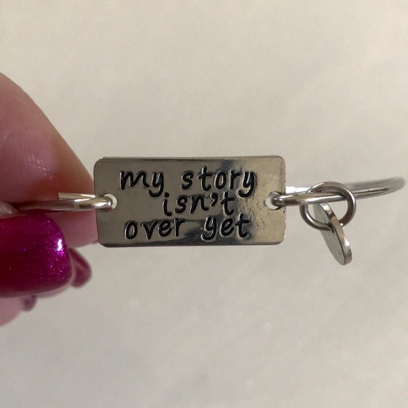 Jewelry - NWOT  Silver Inspirational  Bracelet